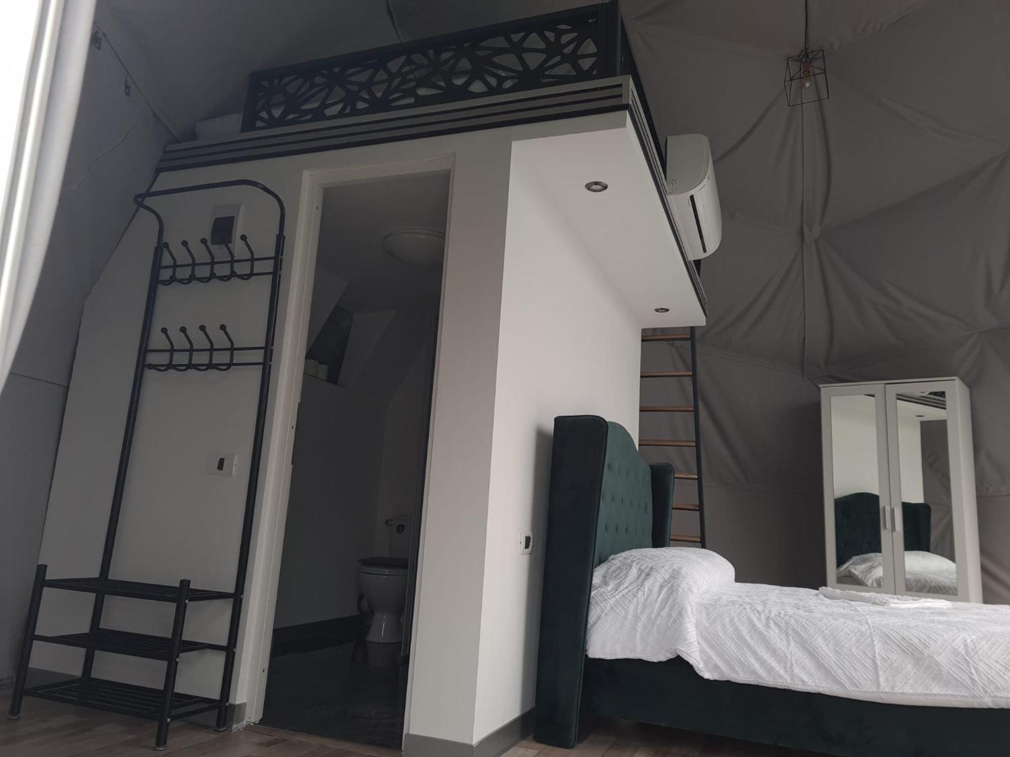 Sun Garden Glamping Domes Calimanesti Exterior foto
